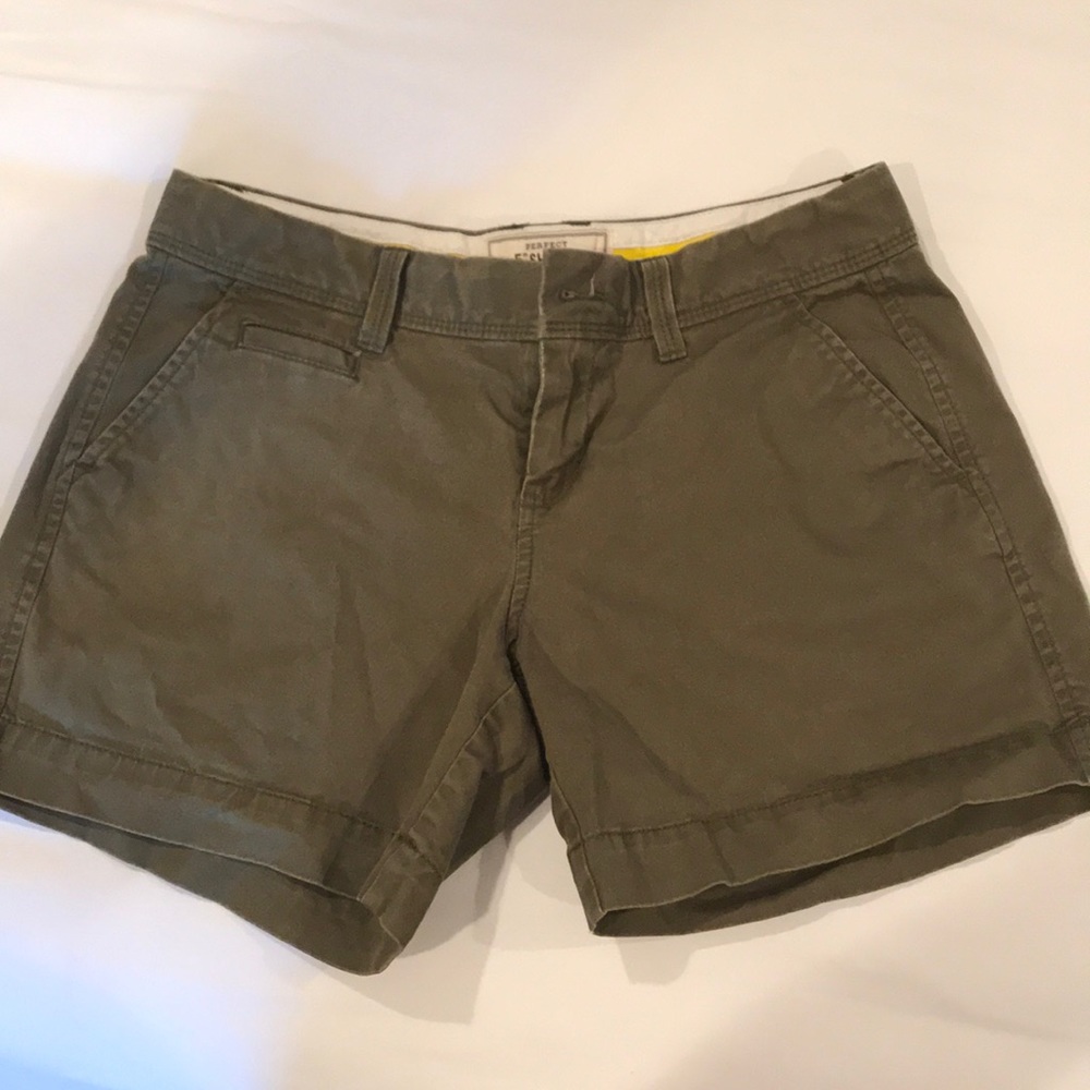 Old Navy Size 2 Green Shorts